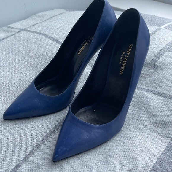 Authentic Saint Laurent Anja Pump in Navy - Picture 3 of 7